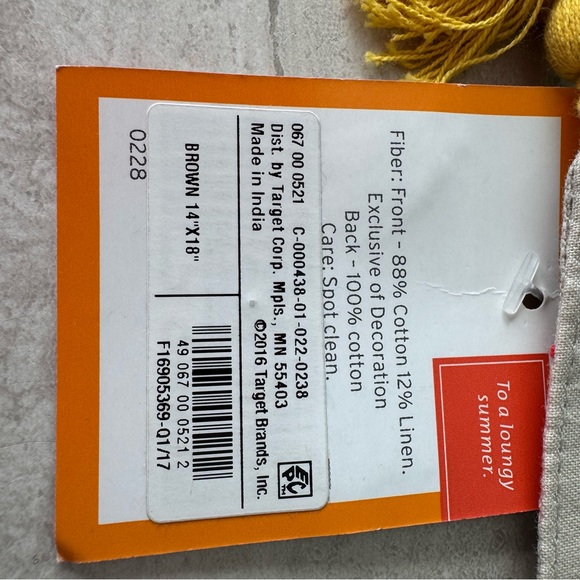 Target Cotton/Linen Fiesta Fringe Tassel Placemats Set of 6 - Picture 3 of 5